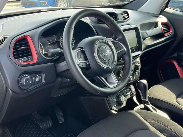 2023 Jeep Renegade Trailhawk