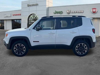 2023 Jeep Renegade Trailhawk