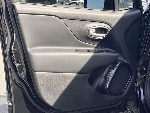 2023 Jeep Renegade Altitude