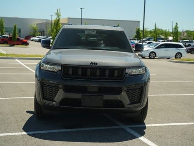 2026 Jeep Grand Cherokee GRAND CHEROKEE LAREDO ALTITUDE 4X4