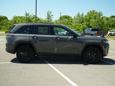 2026 Jeep Grand Cherokee GRAND CHEROKEE LAREDO ALTITUDE 4X4