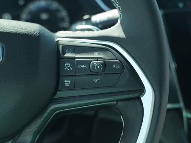 2026 Jeep Grand Cherokee GRAND CHEROKEE L LAREDO X 4X4
