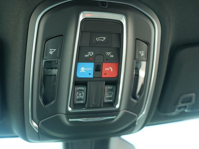 2026 Jeep Grand Cherokee GRAND CHEROKEE L LAREDO X 4X4