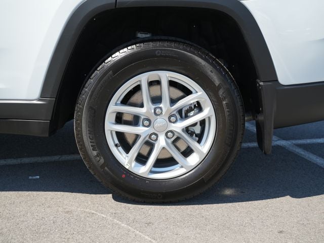 2026 Jeep Grand Cherokee GRAND CHEROKEE L LAREDO X 4X4