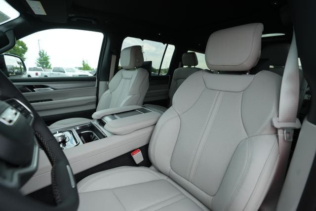 2026 Jeep Grand Wagoneer GRAND WAGONEER L LIMITED ALTITUDE 4X4