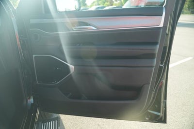 2026 Jeep Grand Wagoneer GRAND WAGONEER L LIMITED ALTITUDE 4X4