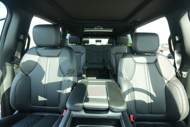 2026 Jeep Grand Wagoneer GRAND WAGONEER L LIMITED ALTITUDE 4X4