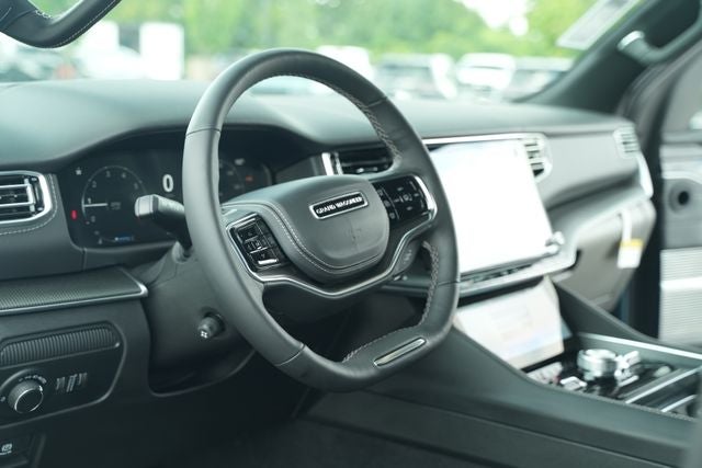 2026 Jeep Grand Wagoneer L Summit Obsidian