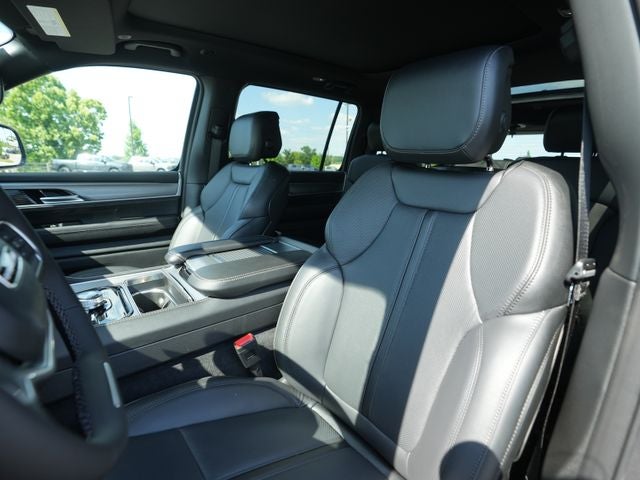 2026 Jeep Grand Wagoneer GRAND WAGONEER LIMITED ALTITUDE 4X4