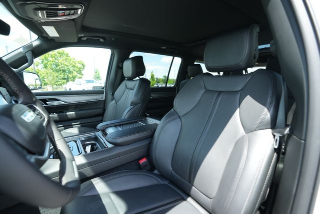 2026 Jeep Grand Wagoneer GRAND WAGONEER LIMITED ALTITUDE 4X4