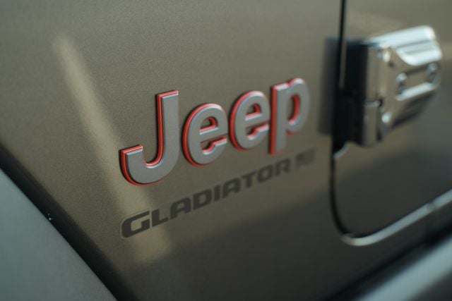 2026 Jeep Gladiator GLADIATOR MOJAVE 4X4