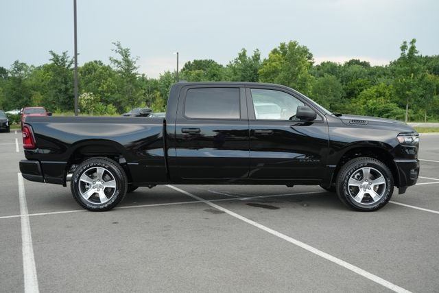 2026 RAM Ram 1500 RAM 1500 EXPRESS CREW CAB 4X4 6'4' BOX