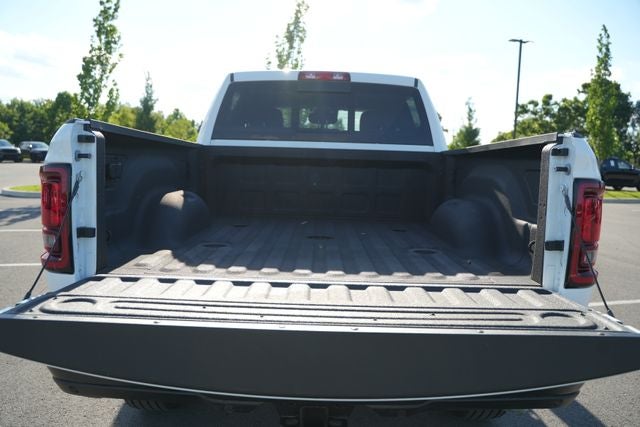 2026 RAM Ram 3500 RAM 3500 TRADESMAN CREW CAB 4X4 6'4' BOX