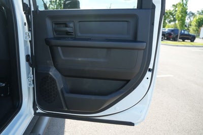2026 RAM Ram 3500 RAM 3500 TRADESMAN CREW CAB 4X4 6'4' BOX