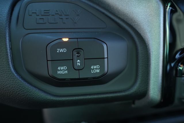 2026 RAM Ram 3500 RAM 3500 TRADESMAN CREW CAB 4X4 6'4' BOX