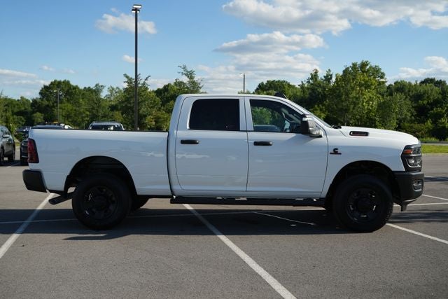 2026 RAM Ram 3500 RAM 3500 TRADESMAN CREW CAB 4X4 6'4' BOX