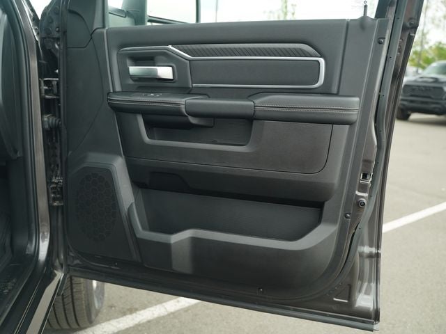 2025 RAM 2500 RAM 2500 BIG HORN CREW CAB 4X4 6'4' BOX