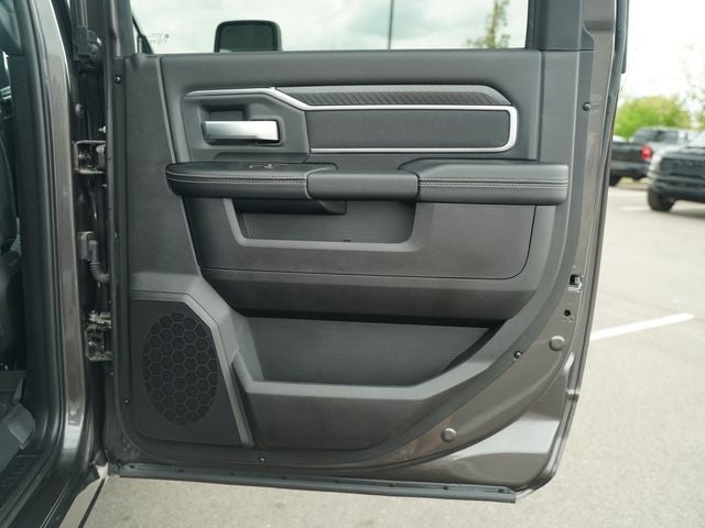 2025 RAM 2500 RAM 2500 BIG HORN CREW CAB 4X4 6'4' BOX