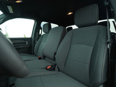 2025 RAM 2500 RAM 2500 BIG HORN CREW CAB 4X4 6'4' BOX
